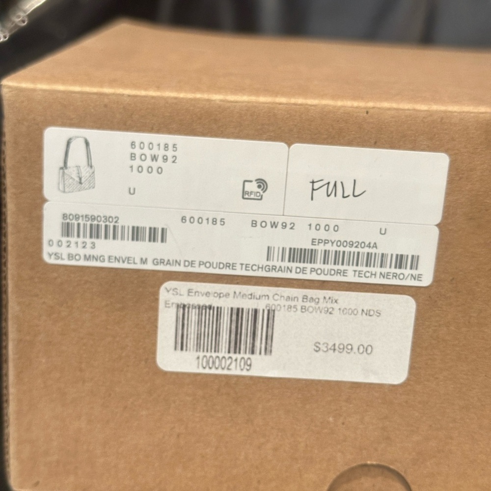 Ysl Medium Envelope Silver Hardware Shoulder Bag - image 4